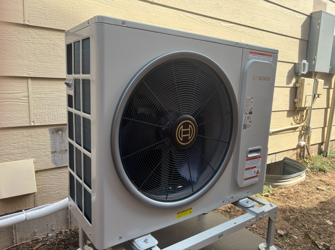 Bosch heat pump installed at a Texas Hill Country home